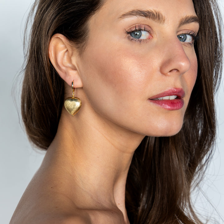 AMORE Earrings Gold