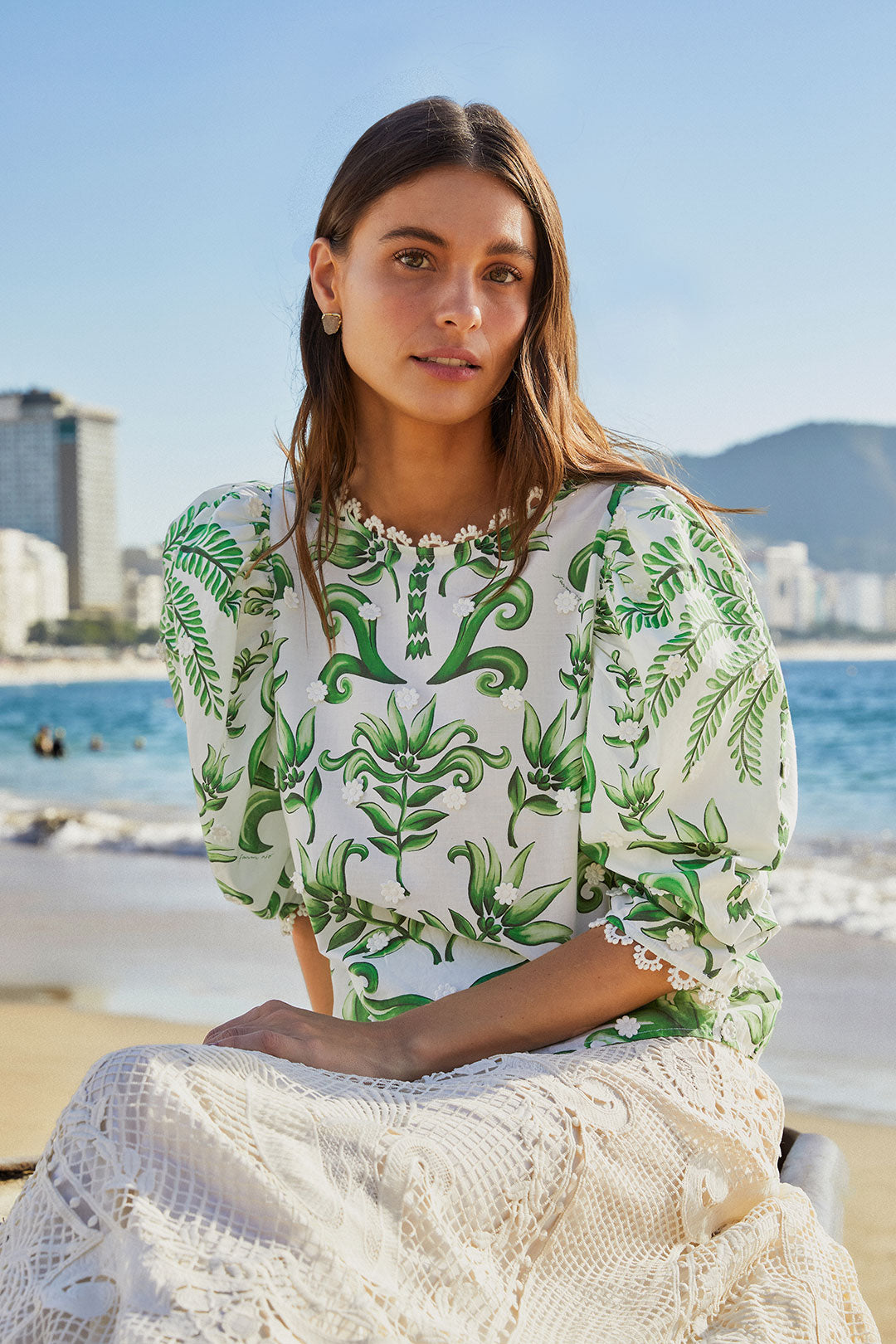 MILANI OFF-WHITE BLOUSE