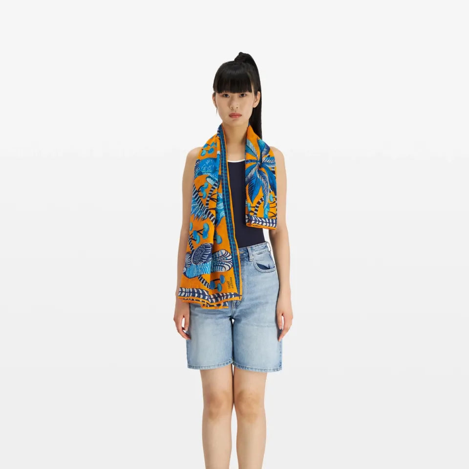 Cerise Orange Square 130