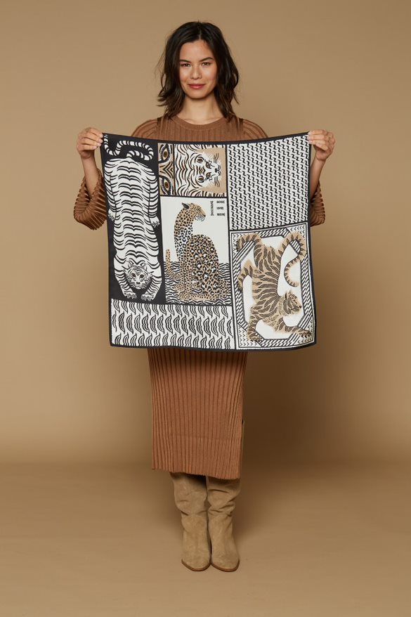 SQUARE 130 MANTRA NATURAL