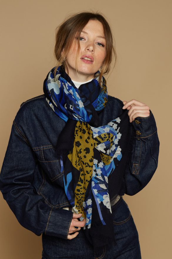 SCARF 100 BLOOM BLUE